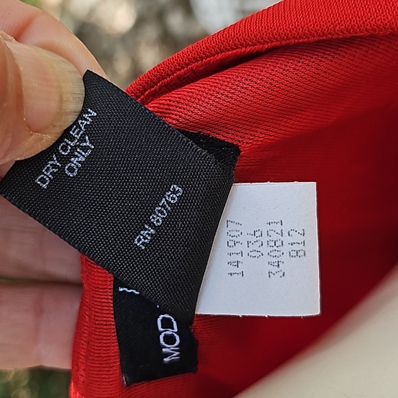 Vintage MODA International Rayon Polyester size M classic RED stretchy dress - Picture 10 of 12